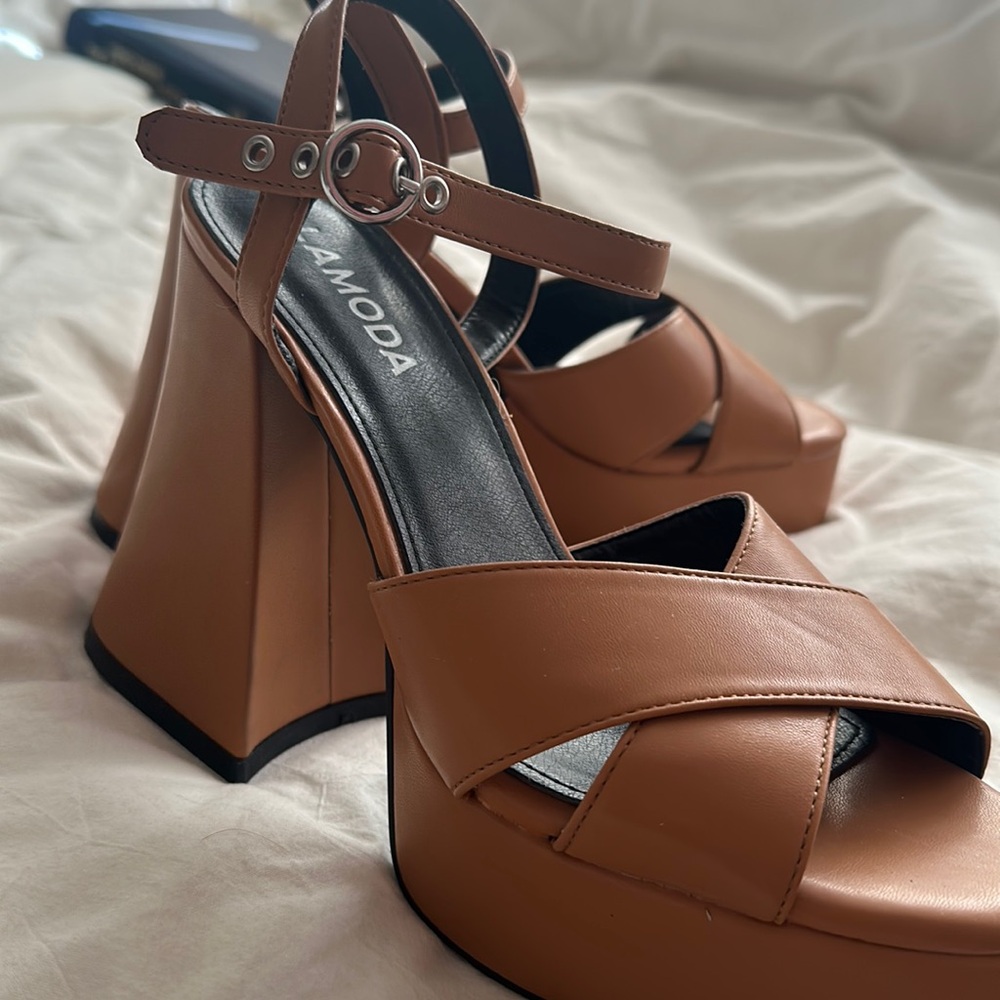 Platform heels